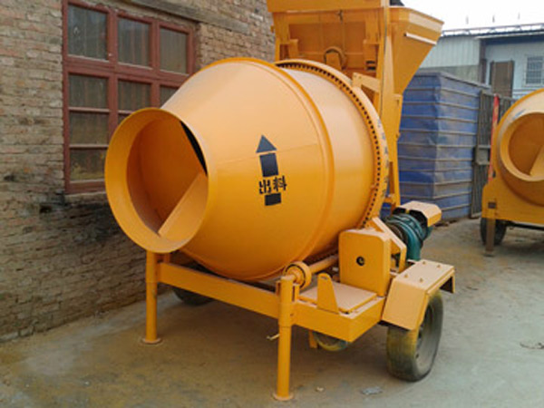 Drum Type Concrete Mixer