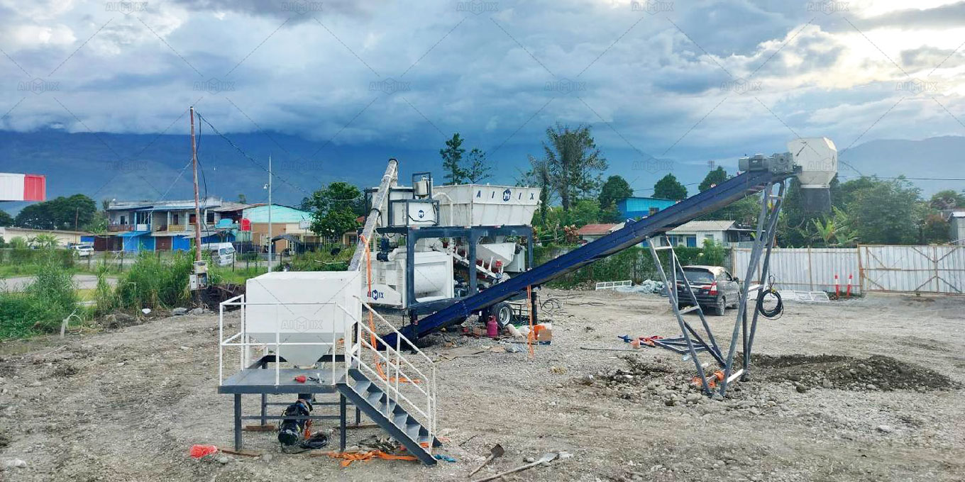 SMall Mobile Concrete Plant